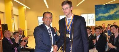 Honors Convocation Recognizes High School Students