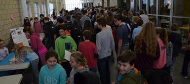 Middle School Activities Fair Offers Extra-Curricular Choices