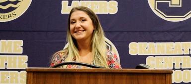 New Skaneateles Staff Take the Podium at New Staff Orientation