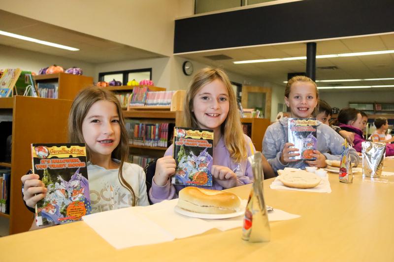 Third-Grade Students Give Thoughtful Insights at “Books & Bagels