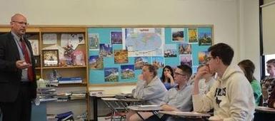 HS seniors encouraged to vote May 17